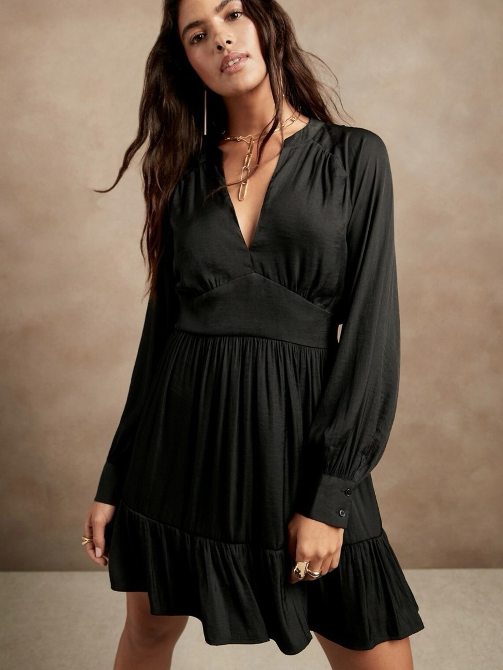Banana Republic Black Long Sleeve Tiered Mini Dress - Petite S